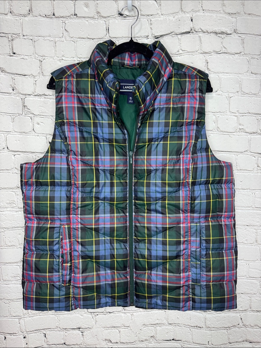 Lands’ End Plaid Down Filled Vest Women’s Size XL